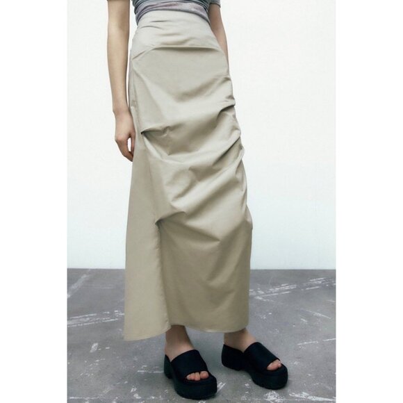Zara High Rise Ruched Long Maxi Skirt Slit Minimalist Boho Contemporary Tan XS - Picture 1 of 8